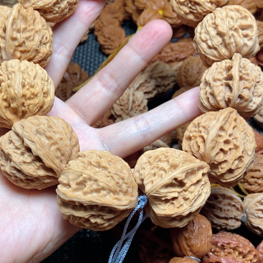 明***月文玩核桃手串麻核桃手串