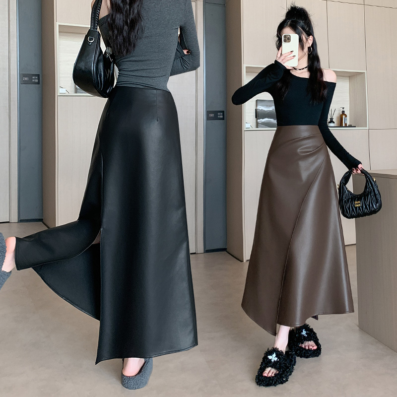 大码pu皮半身裙女2025秋冬新款高腰中长款褶皱不规则包臀长裙