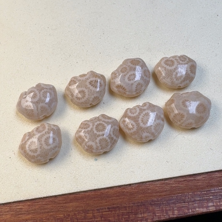 硅化玉未镶嵌吊坠(不含链)如意手链