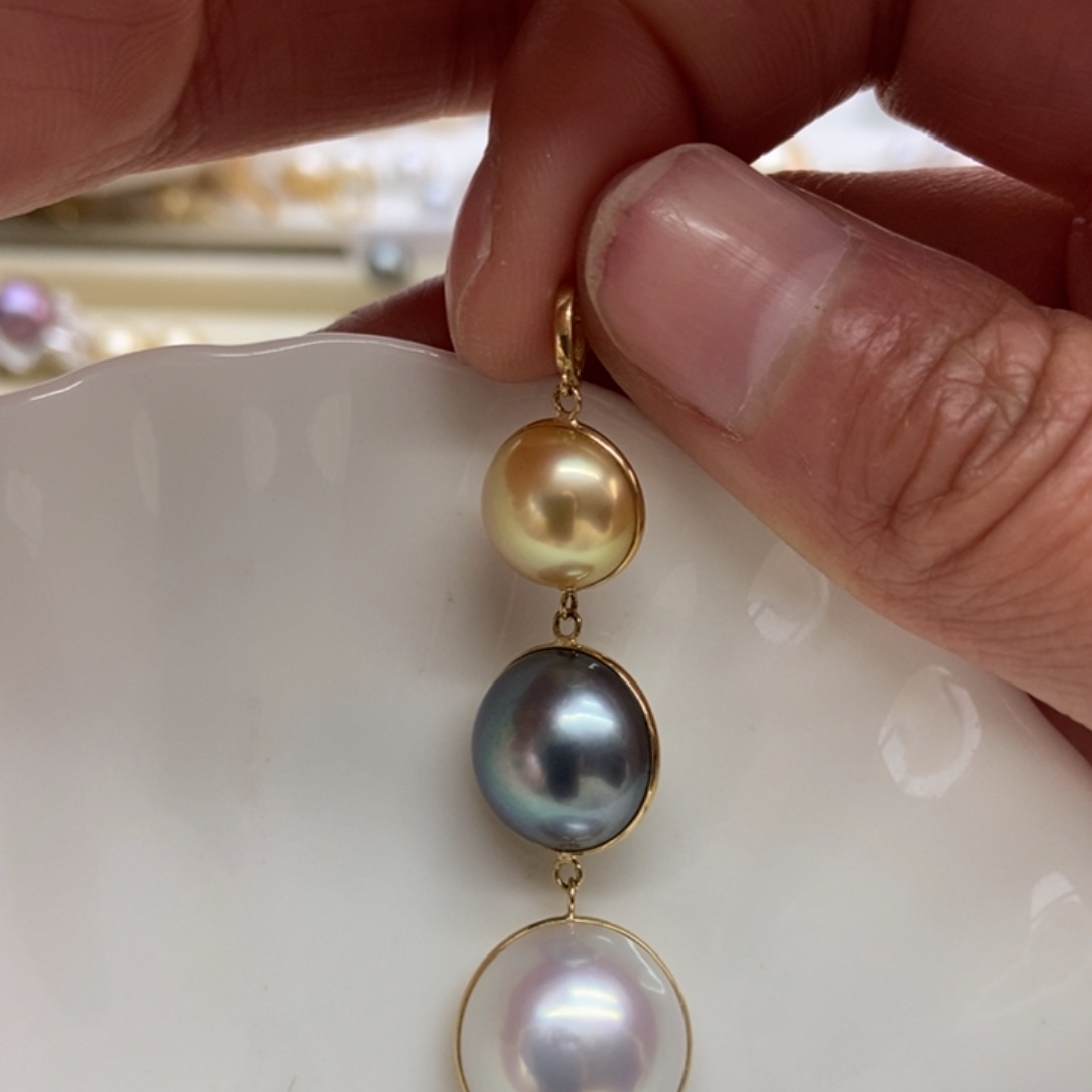 拼合珍珠（马贝珠）吊坠(不含链)18K金镶嵌