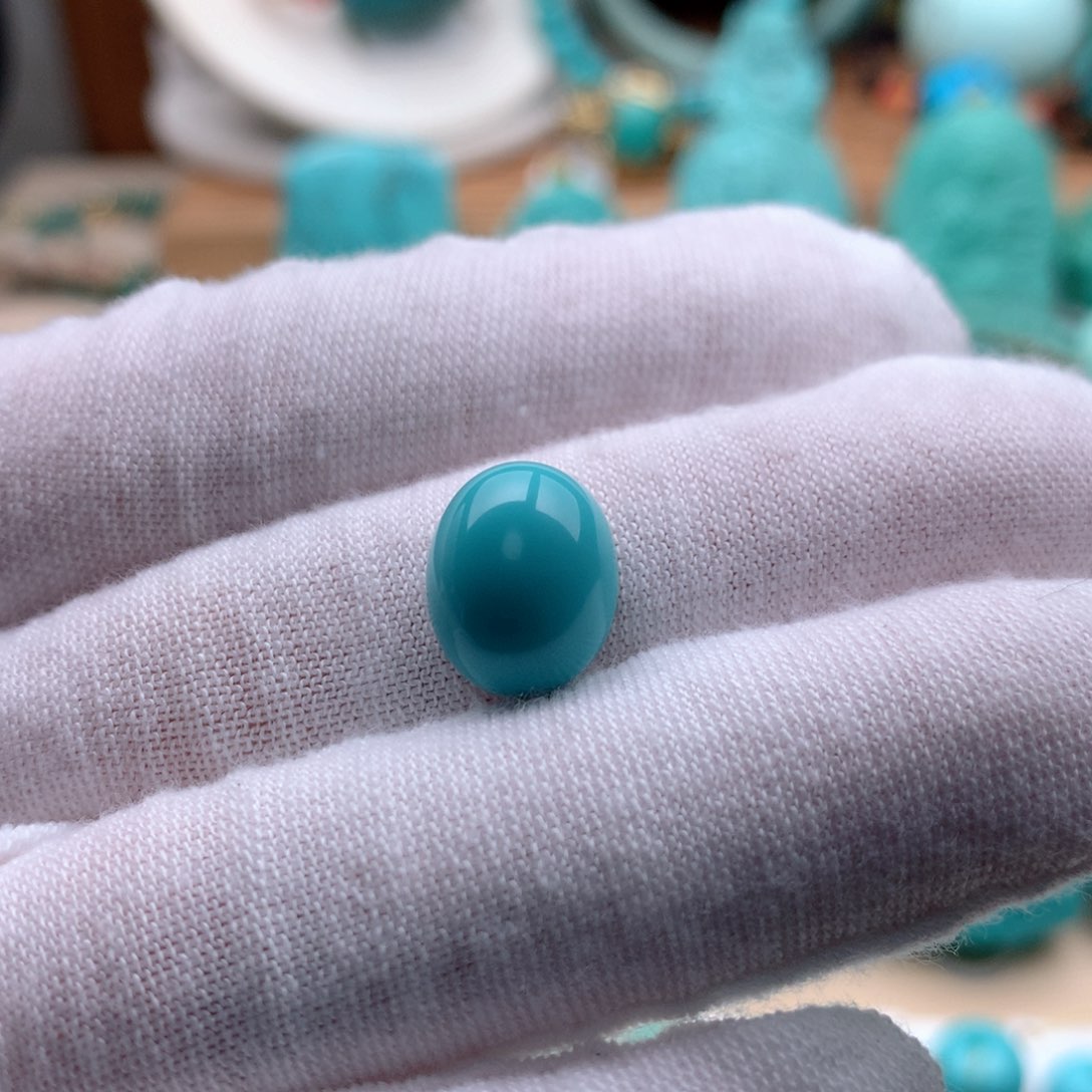 绿松石颈饰未镶嵌