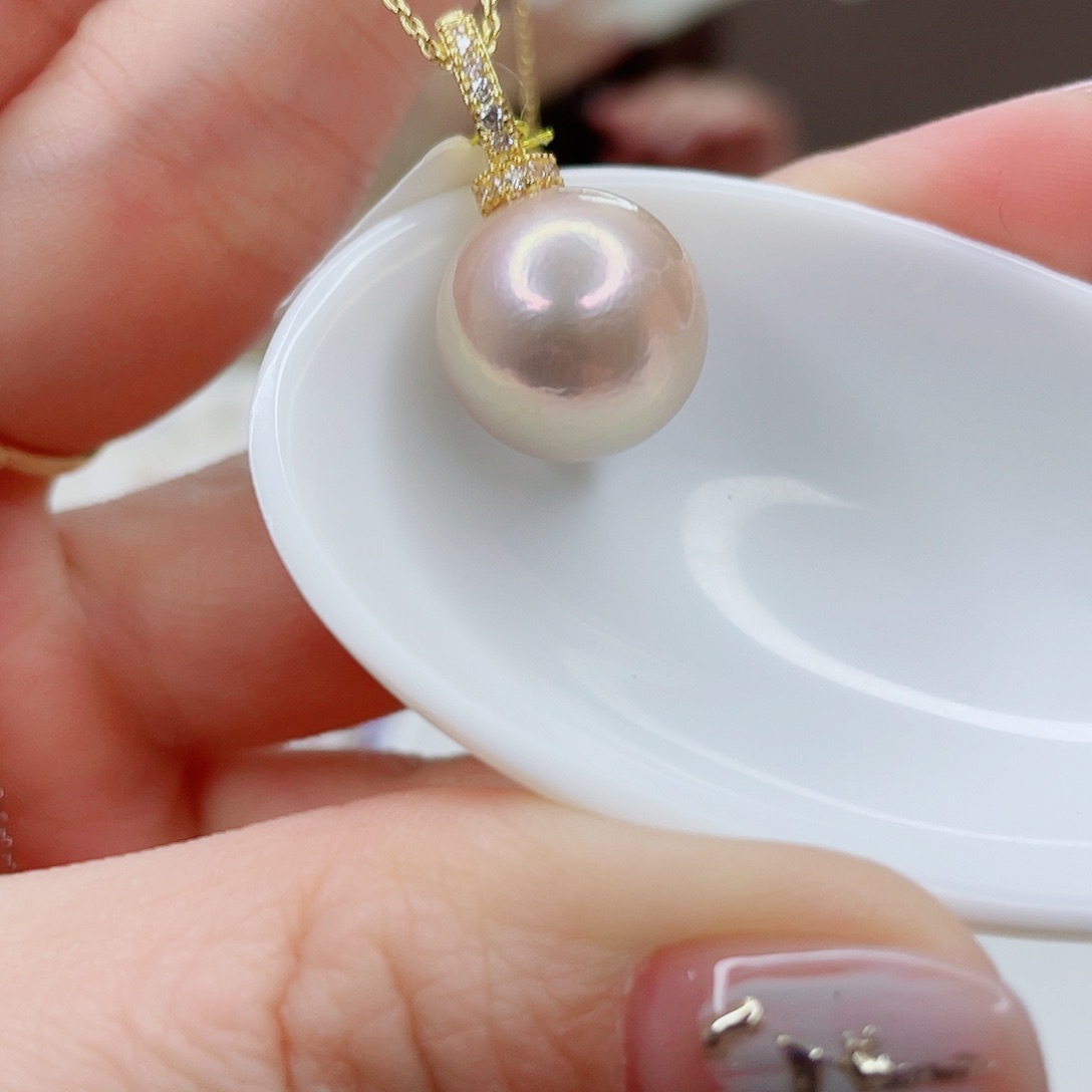 淡水珍珠吊坠(赠链)未镶嵌