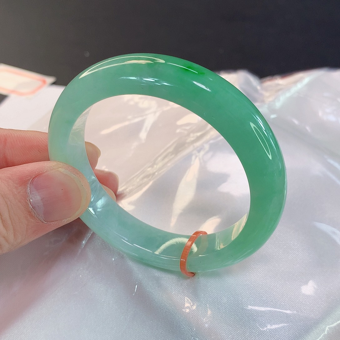 翡翠手镯未镶嵌460缅甸天然翡翠A货