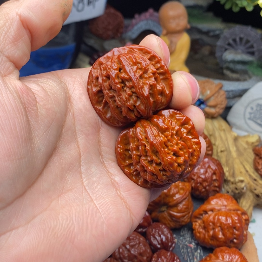 文玩核桃把件四座楼边40肚 37全品