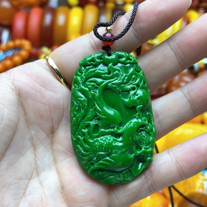 树脂制品27号雕刻吊坠