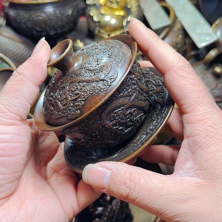 铜器摆件收收藏藏