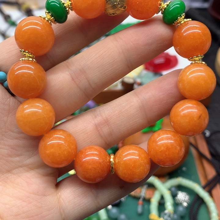 合金颈饰玛瑙/玉髓吊坠