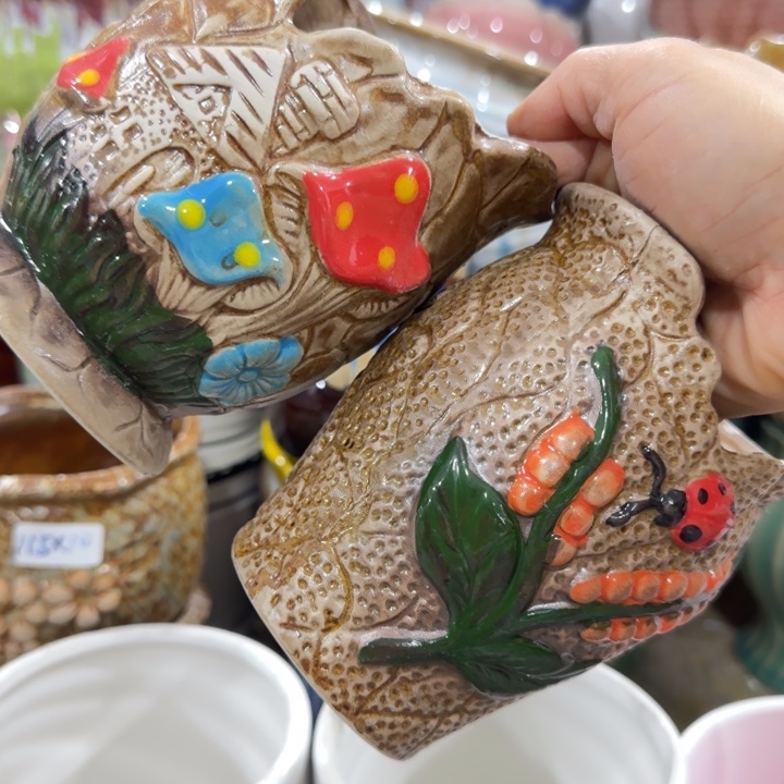 凑9块包邮，有孔，不清楚问客服