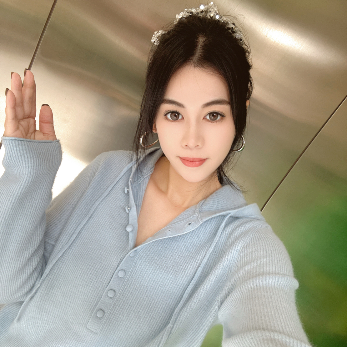 ATANI戴帽蓝色休闲针织衫