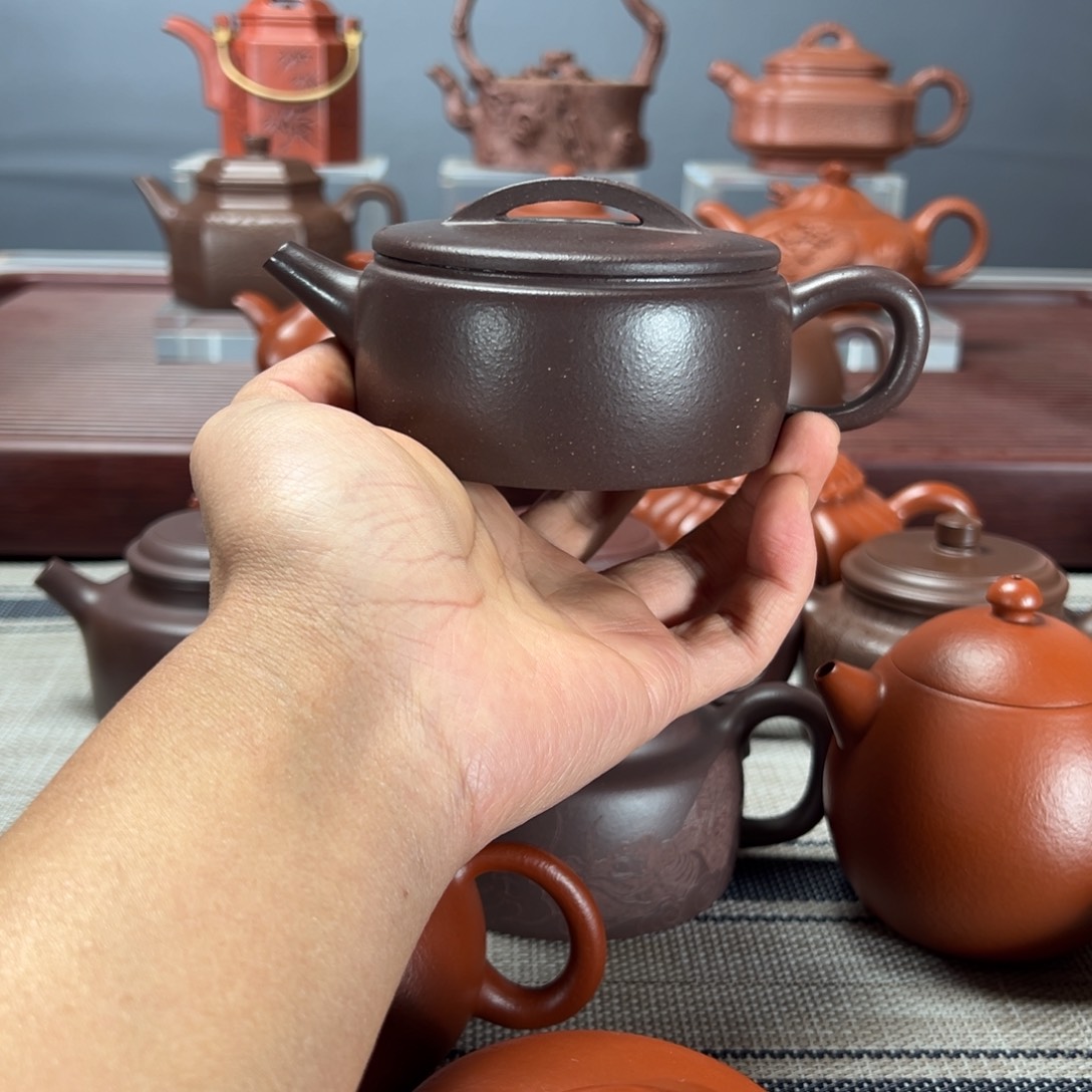 紫砂茶壶奥****彪汉瓦200CC天青泥