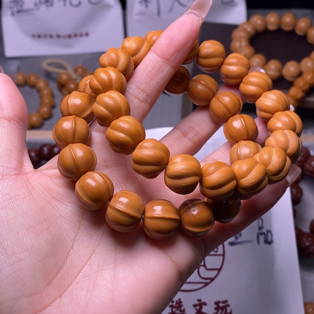 手串文玩核桃卷卷酥鲨鱼