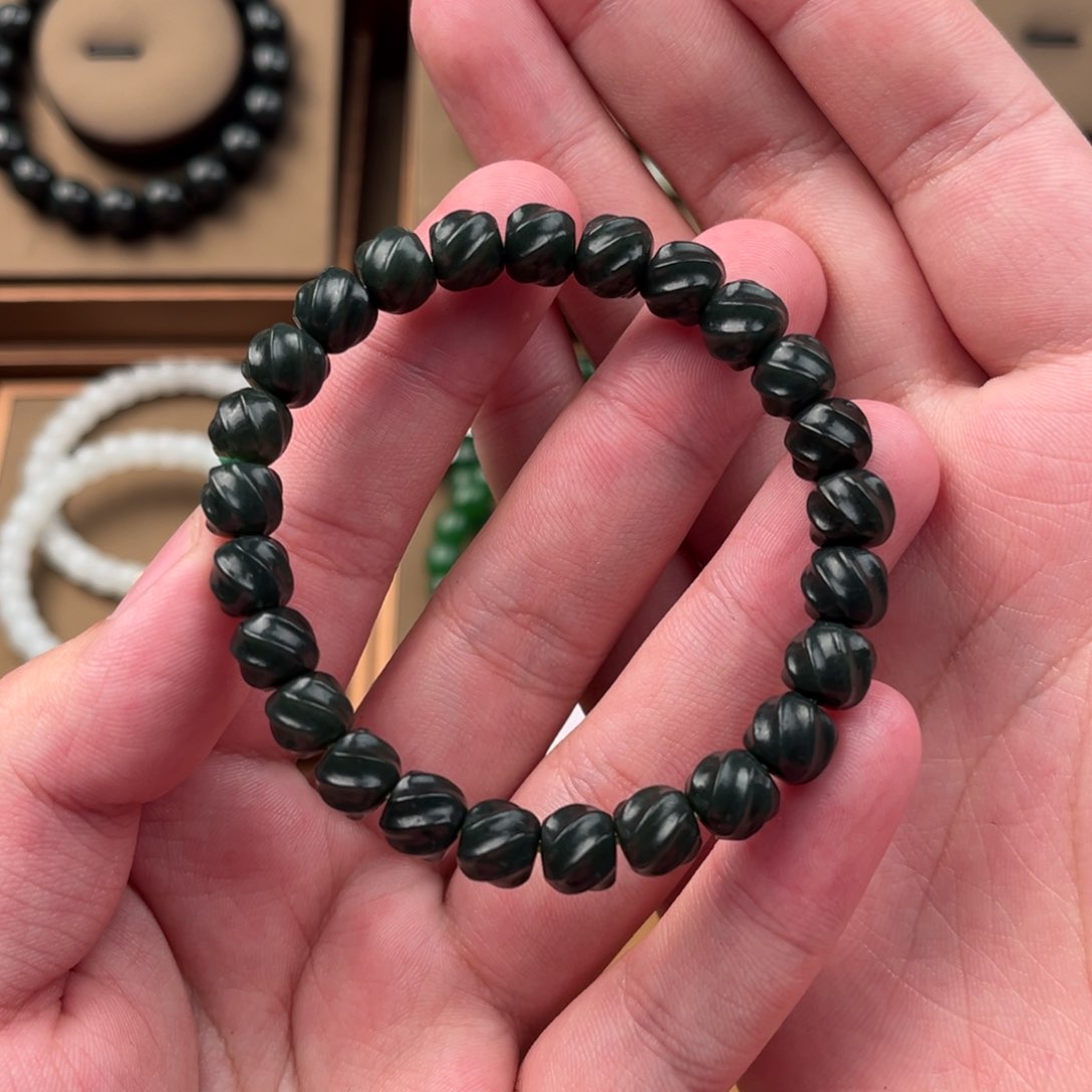 手链未镶嵌和田玉