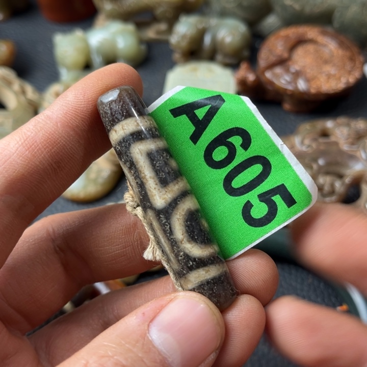 玛瑙/玉髓颈饰合金