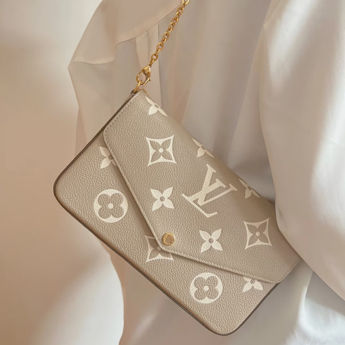 99新 LouisVuitton/路易威登 LV 三合一大象灰/优品