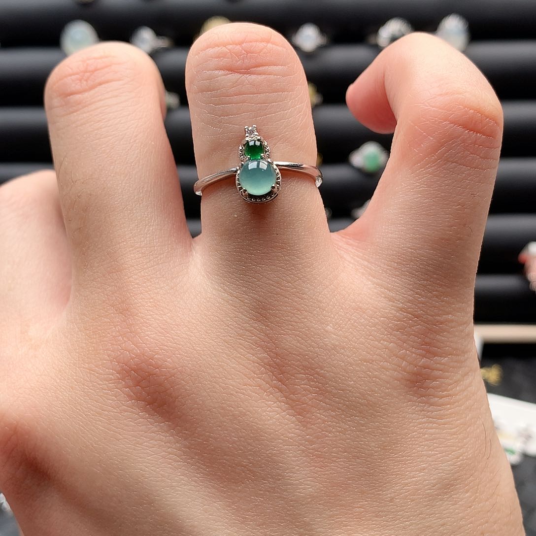 翡翠戒指银S925镶嵌0247