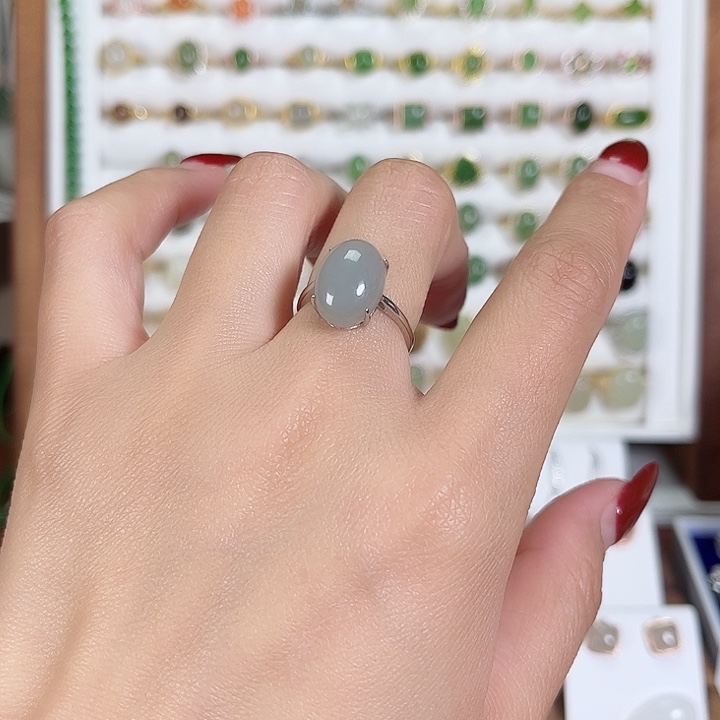 和田玉戒指银S925镀金镶嵌