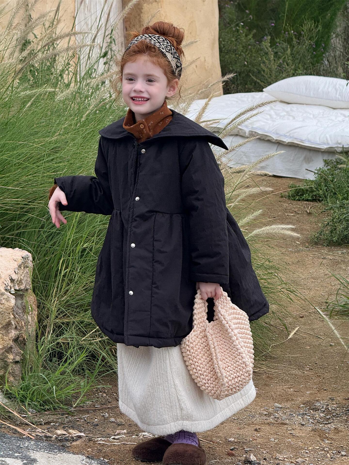 韩系童装2025冬季新款女童外套黑色纯色翻领收腰棉袄棉衣