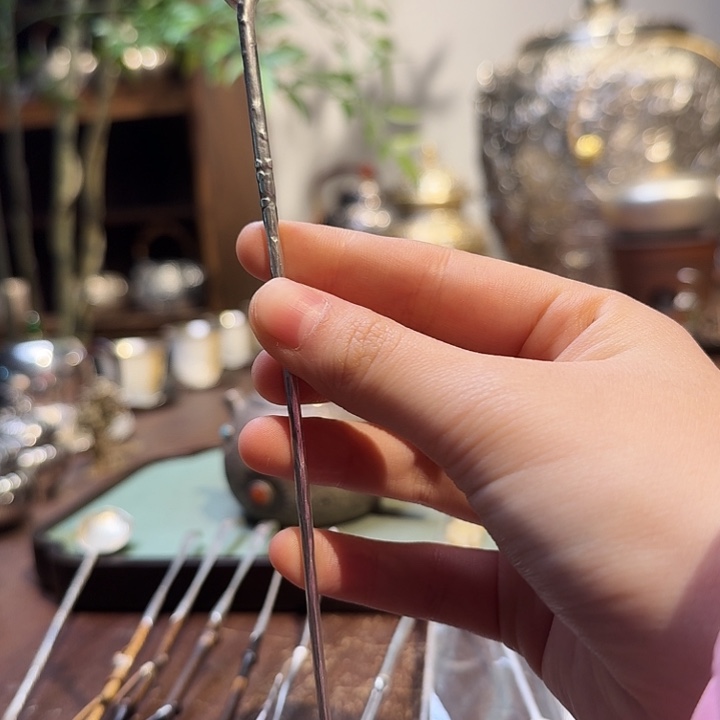 妞***妹纯银莲蓬做旧茶针