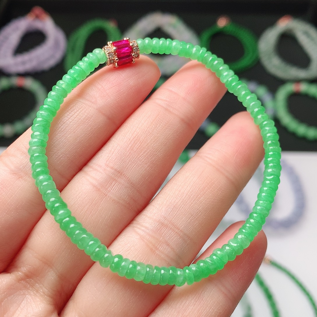 翡翠未镶嵌手链翡翠