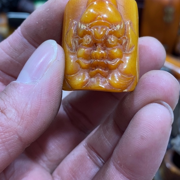 滴血莲花菩提吊坠