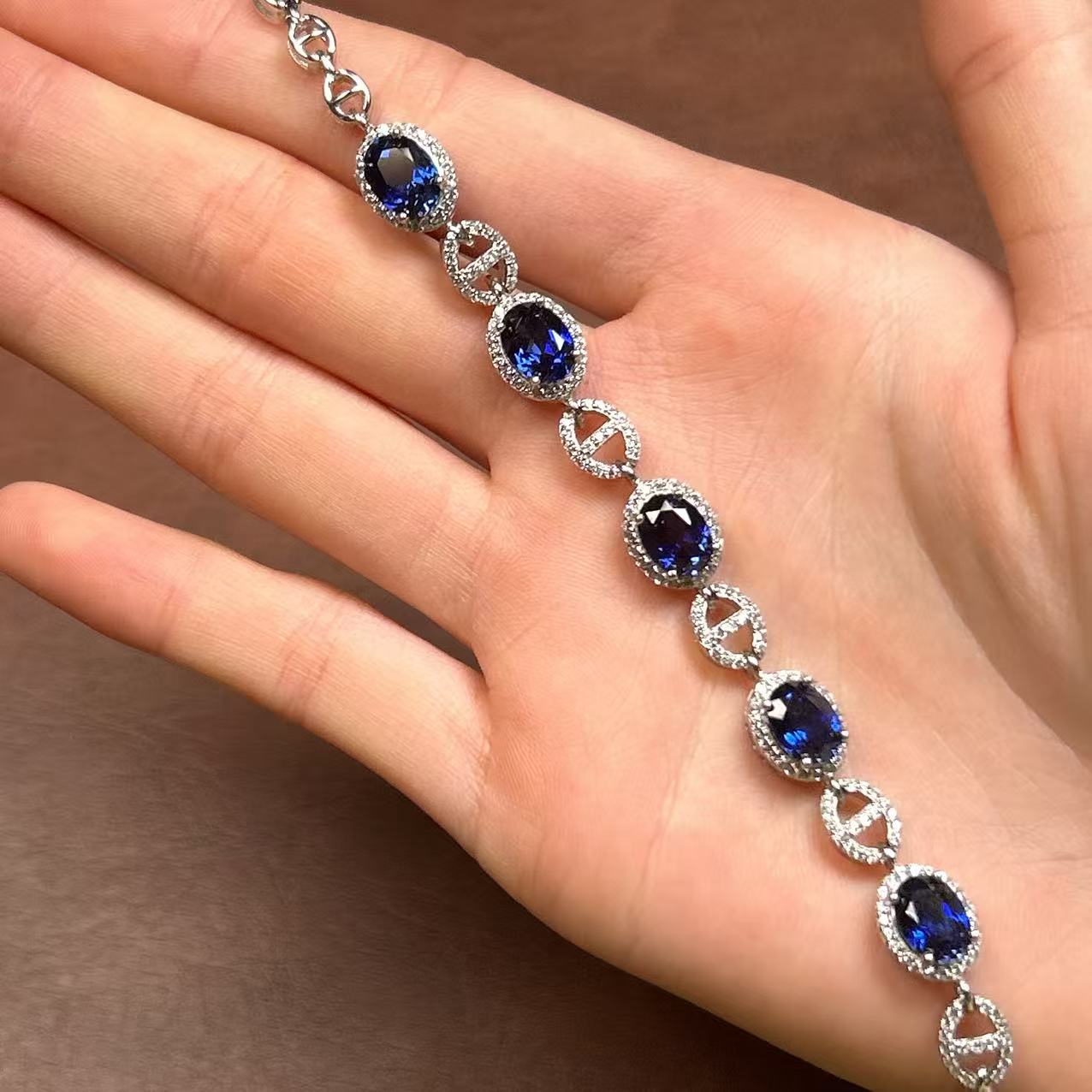 阿鲁沙-典藏高奢-精工925镀金手链500