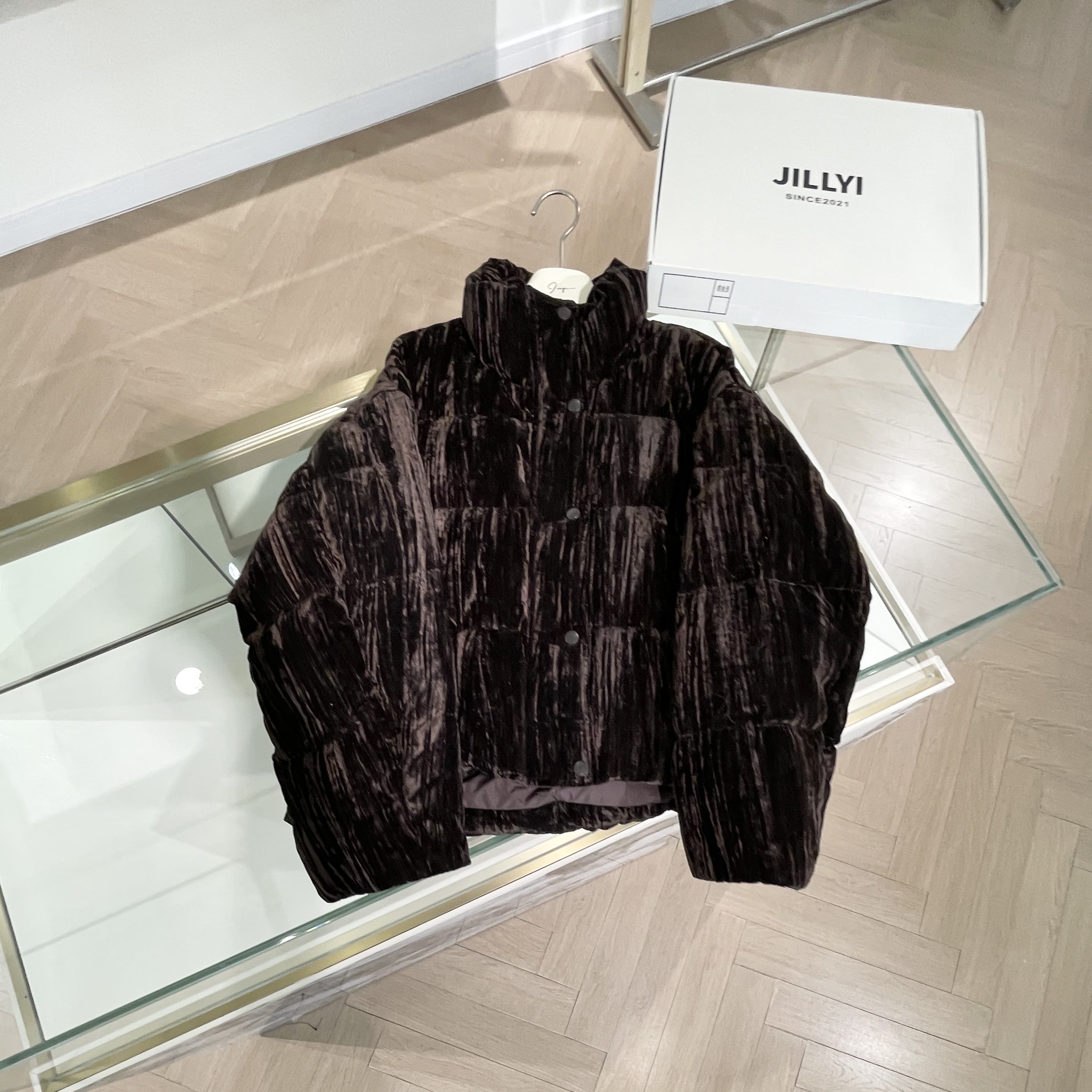 JILLYI南山店【记忆篇章】深棕色高领脏脏风时尚羽绒服秋冬季百搭