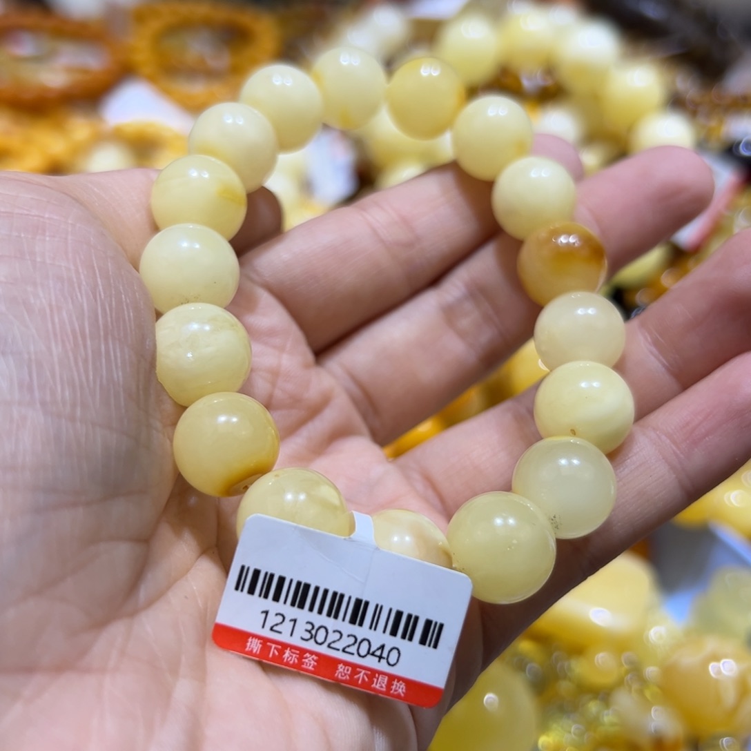 琥珀珠宝奇石未镶嵌