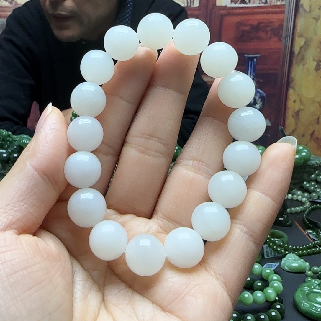 和田玉手串未镶嵌