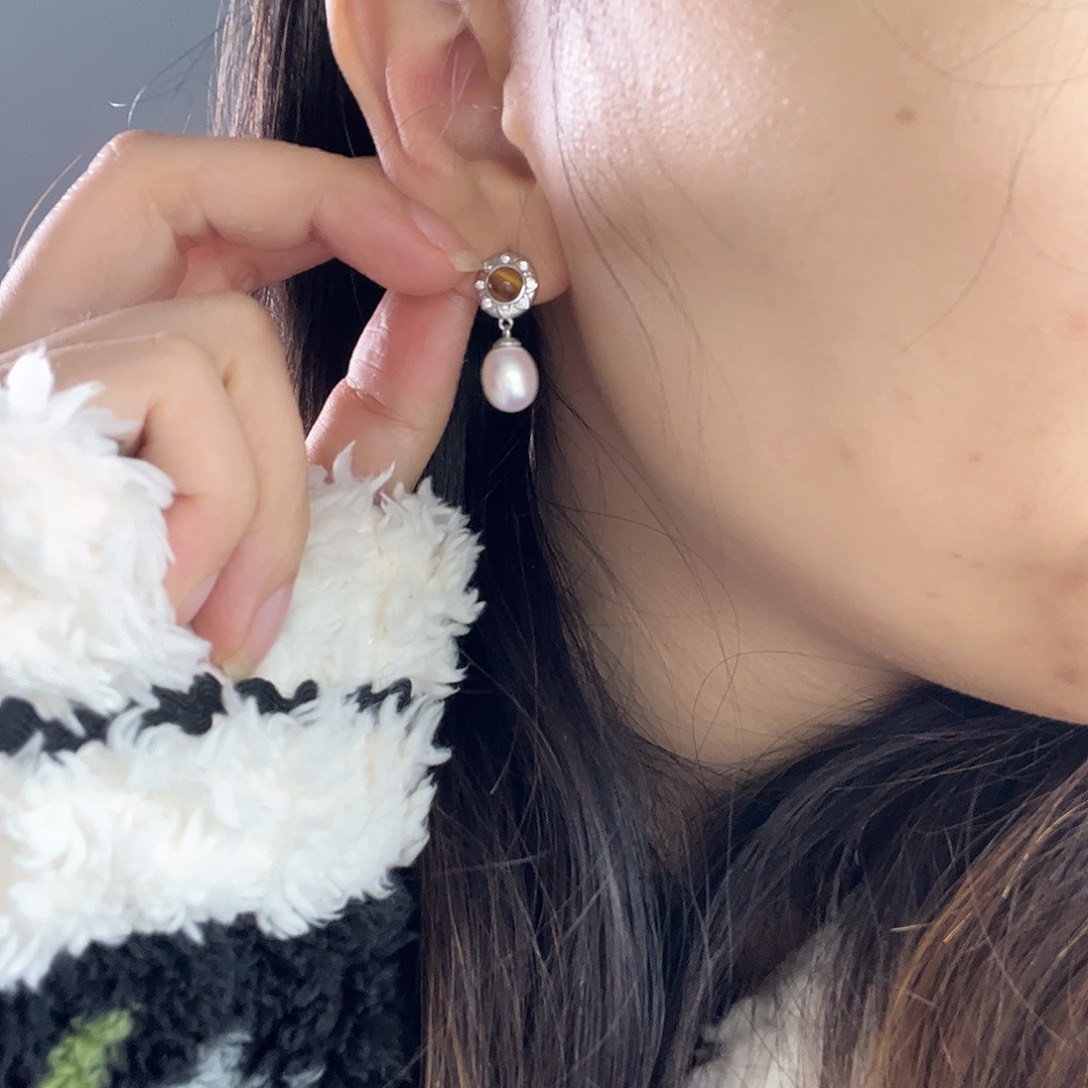 银S925镶嵌耳饰淡水珍珠