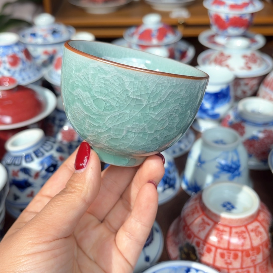 手工青瓷开片小杯