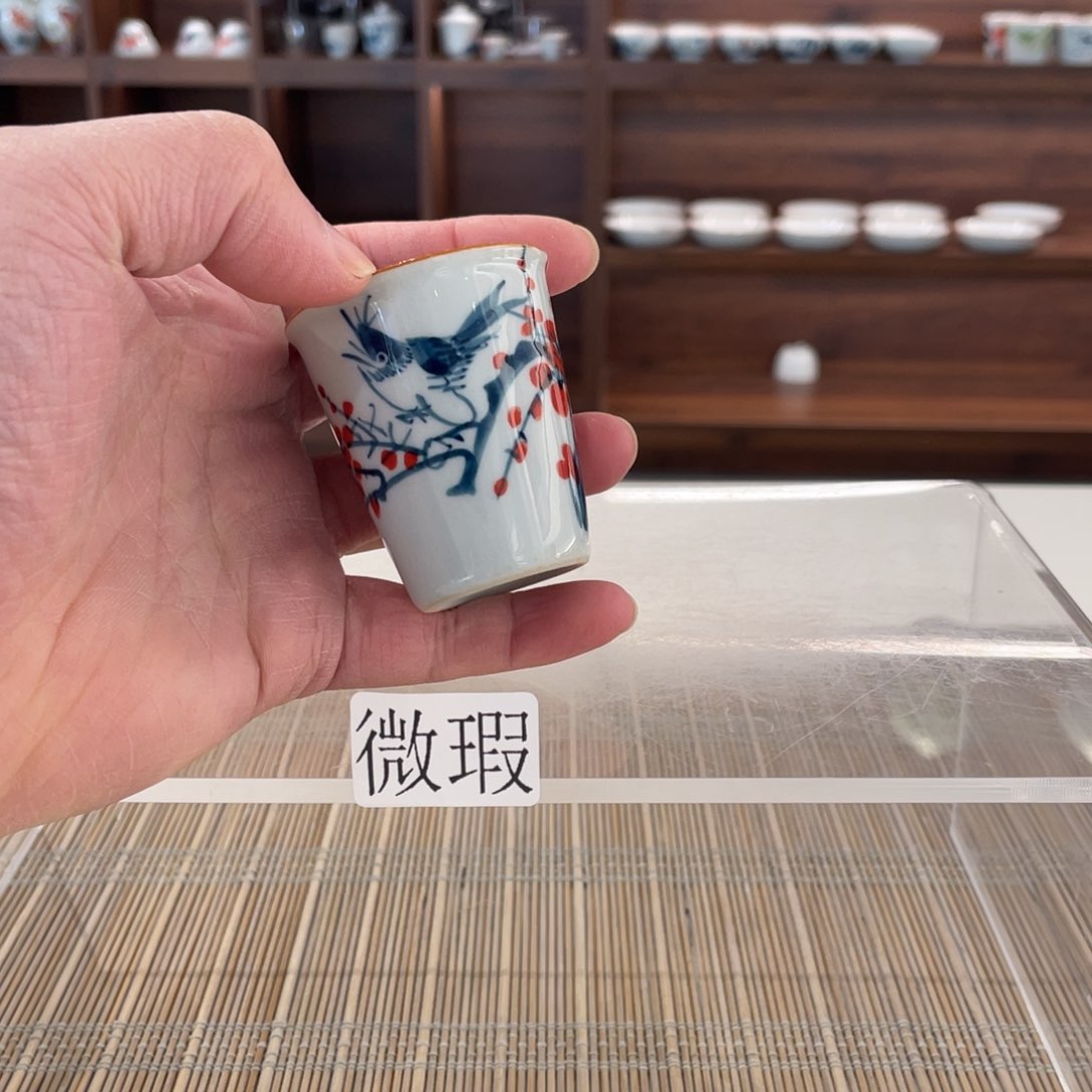 釉下手绘茶具微瑕