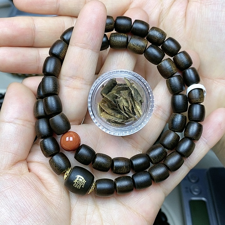 沉香沉香碎屑越南芽庄白棋楠