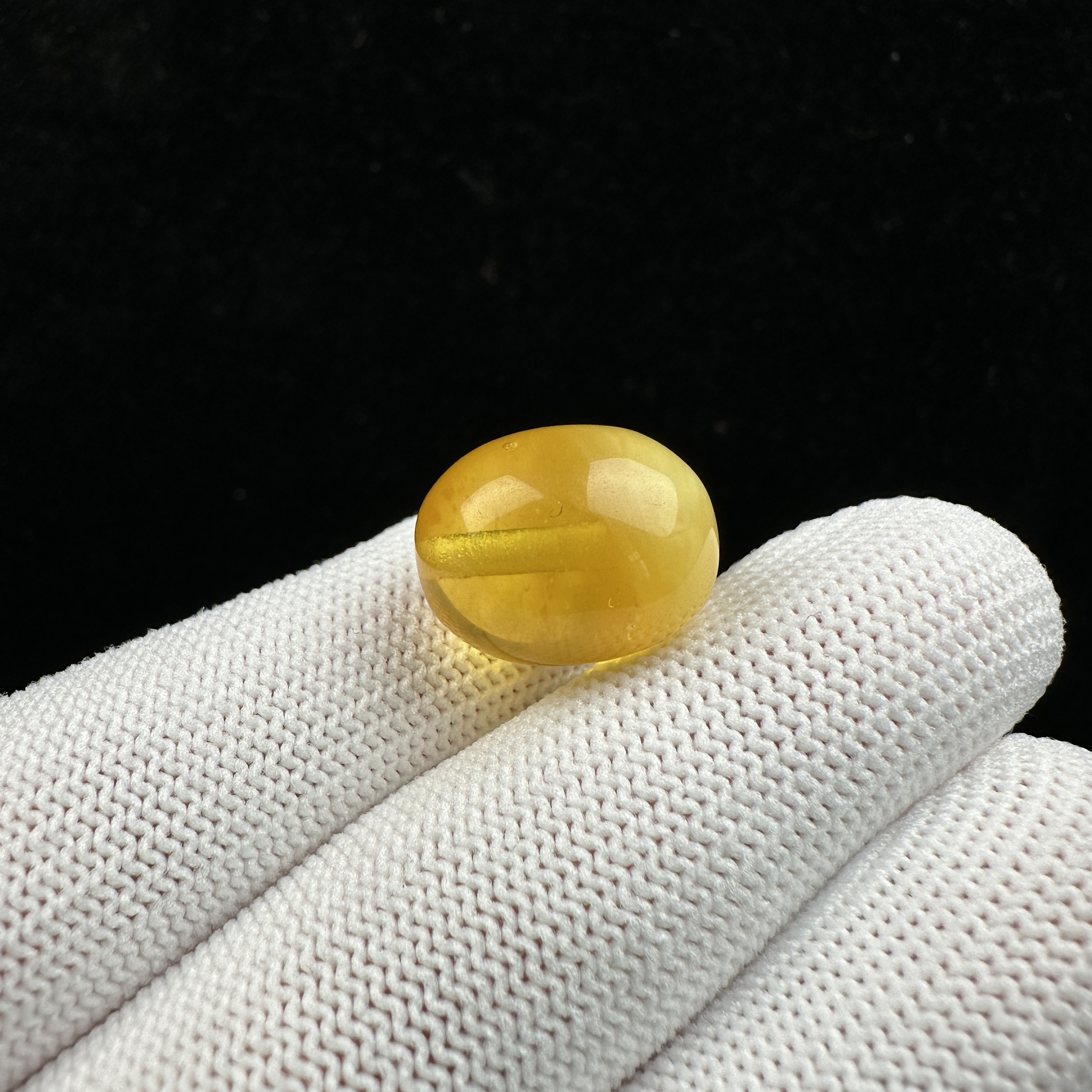 M7019天然蜜蜡桶珠13x16.3mm 支持鉴定假一罚四