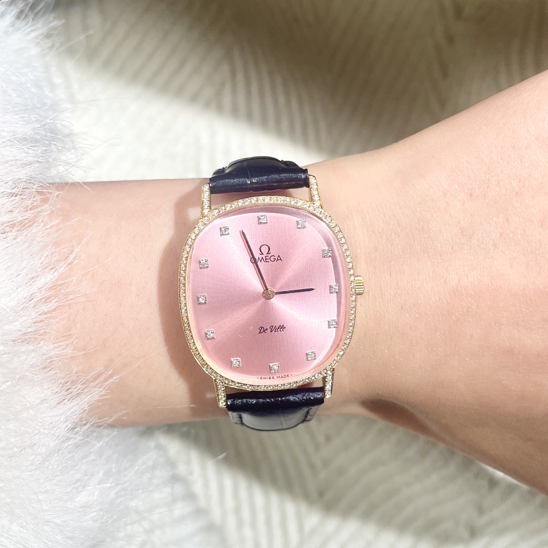 95新 Omega/欧米茄 手动机械/蝶飞/女表/OM1160