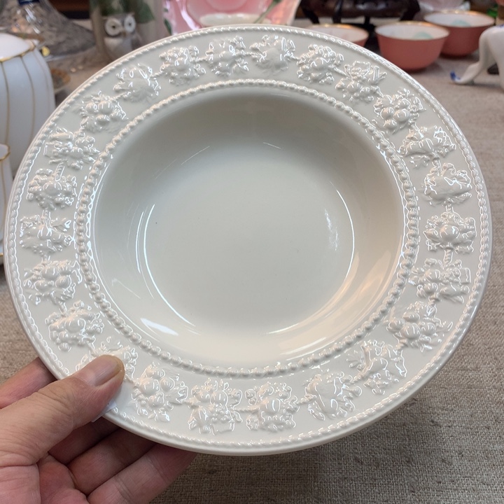 金瓷阁家的美丽瓷器