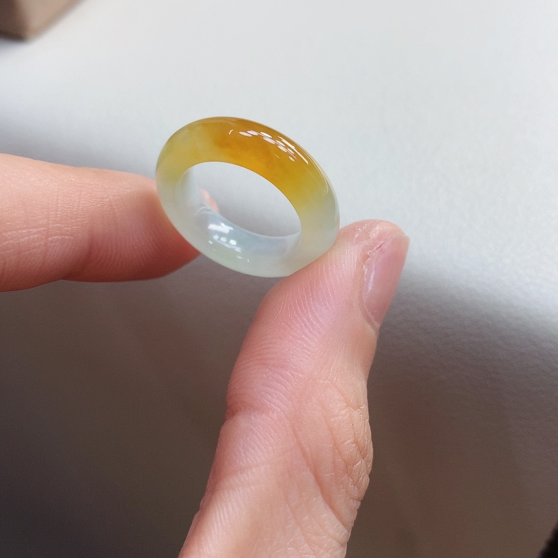 翡翠戒指未镶嵌6号