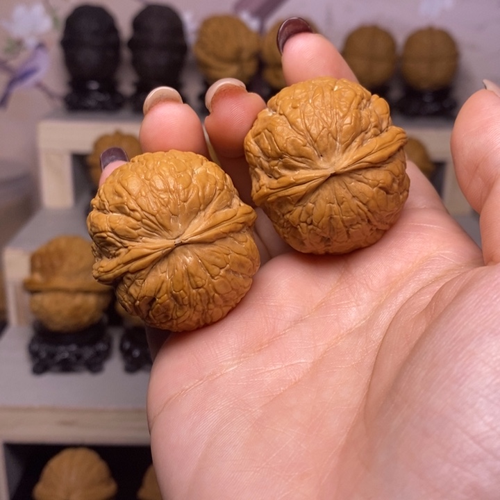 文玩核桃把件18Y—大龙珠37尺34克