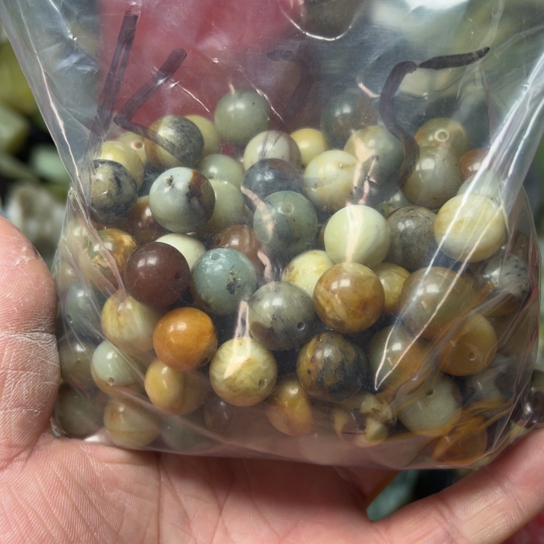 柴***轩蛇纹石玉未镶嵌岫玉手镯心，平安无事牌