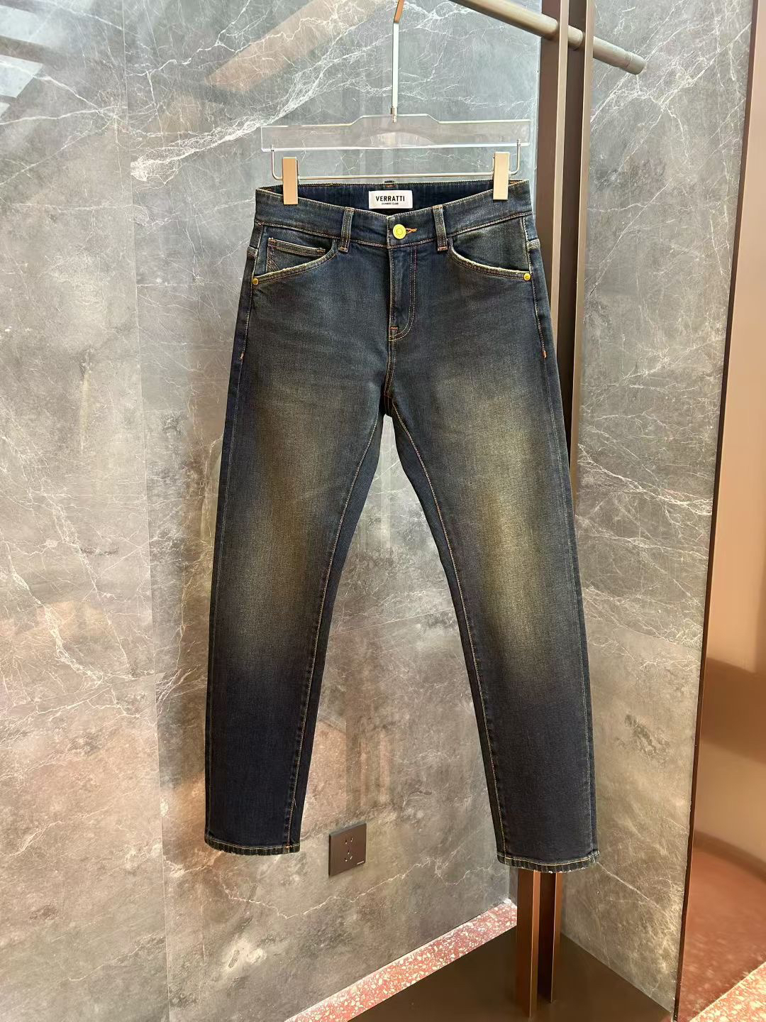 秋冬（沙恩）黑色牛仔裤电磨水洗冬季复古做旧中腰百搭厚款休闲长裤
