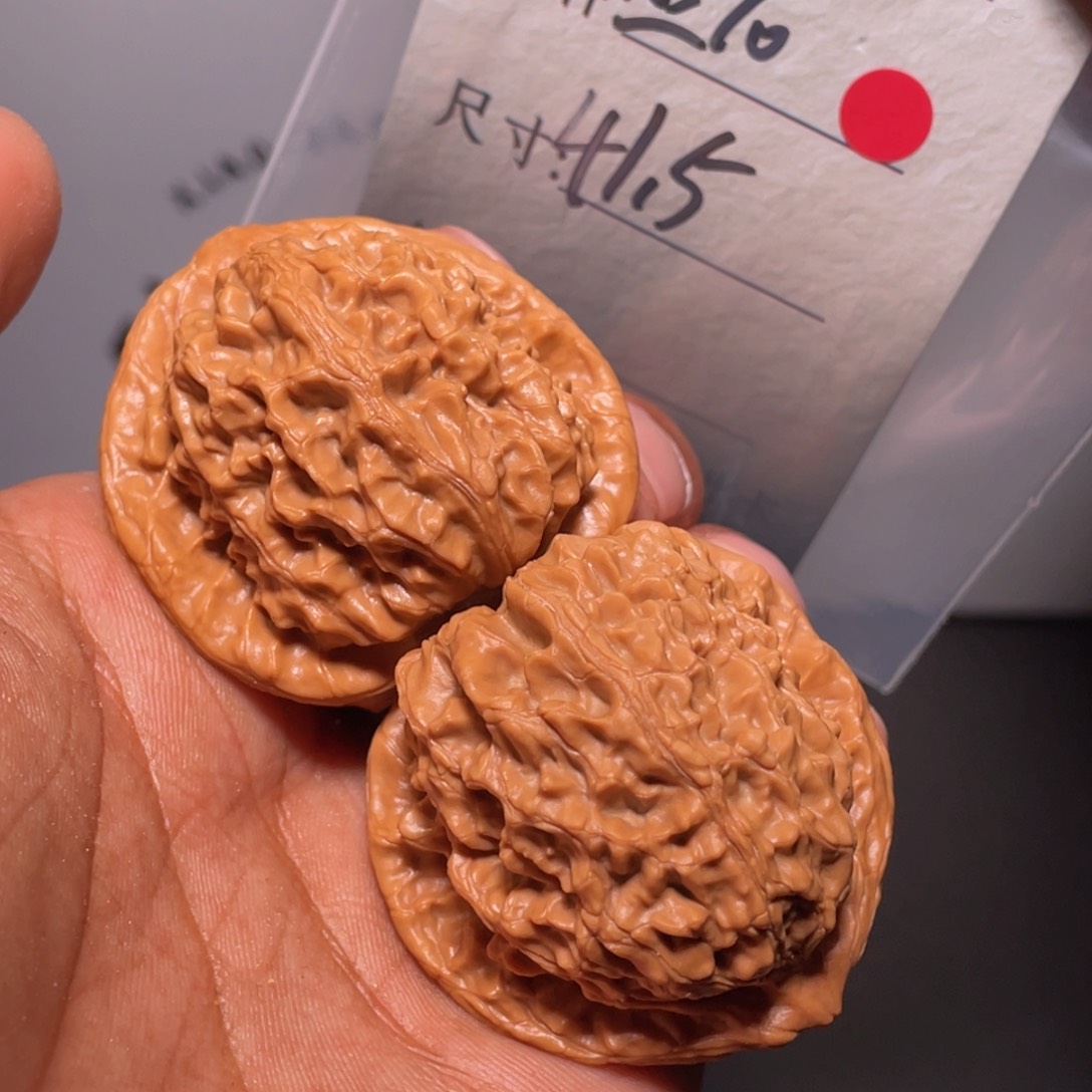 文玩核桃吊坠文玩核桃