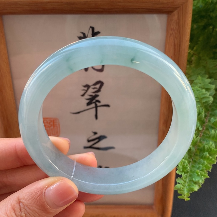 翡翠手镯未镶嵌翡翠手镯56