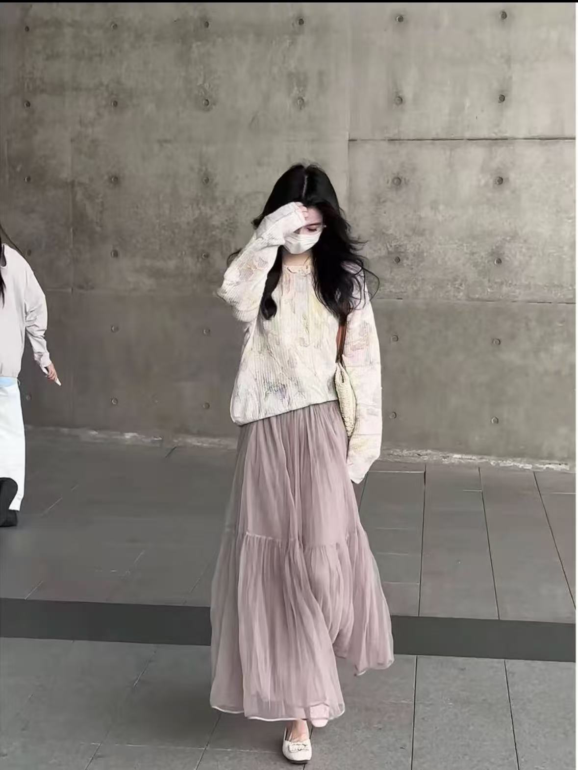 网纱半身裙女夏季2025新款高腰显瘦垂感a字大摆伞裙百褶长裙