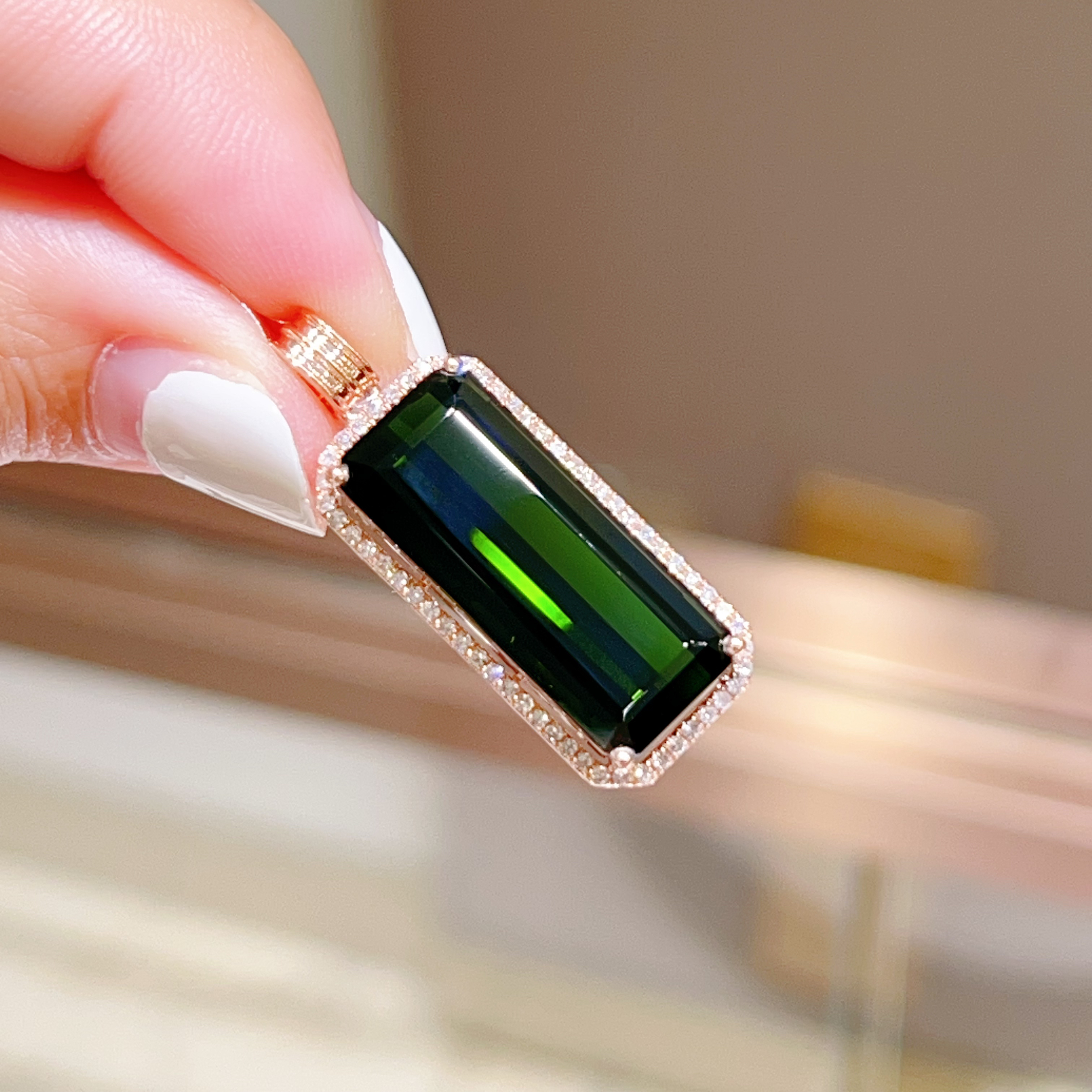 14.64ct 18k玫瑰金碧玺吊坠 7280
