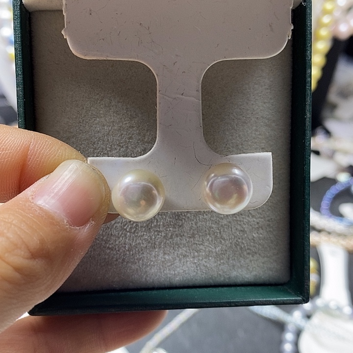 颈饰未镶嵌淡水珍珠