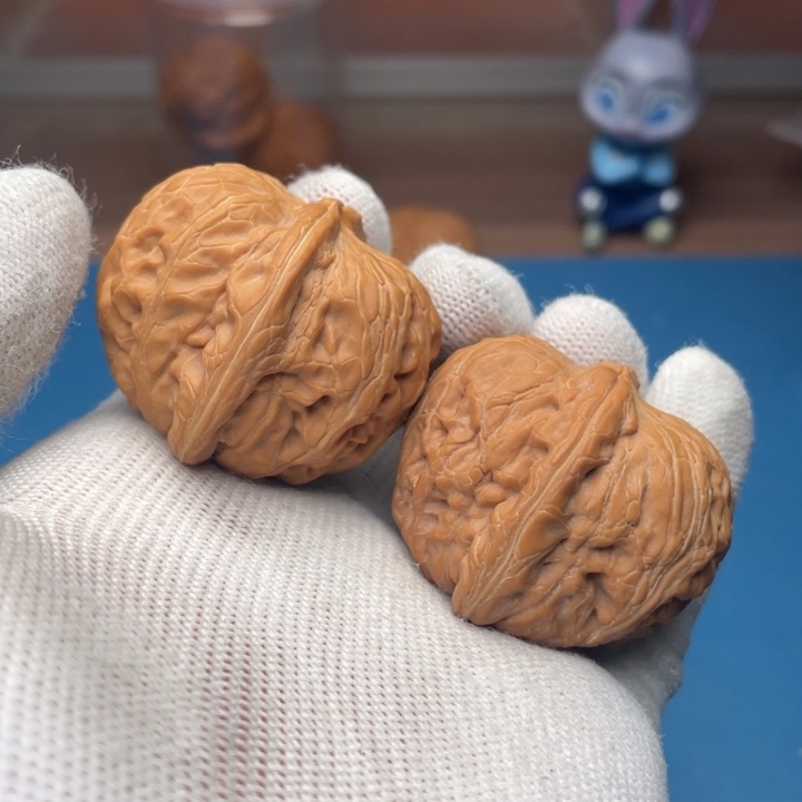 文玩核桃把件40元宝a 5