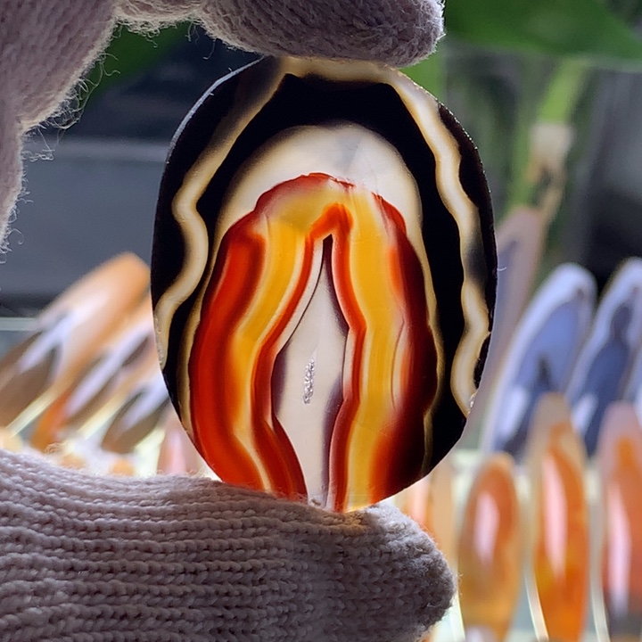 未镶嵌玛瑙/玉髓珠宝半成品95有瑕