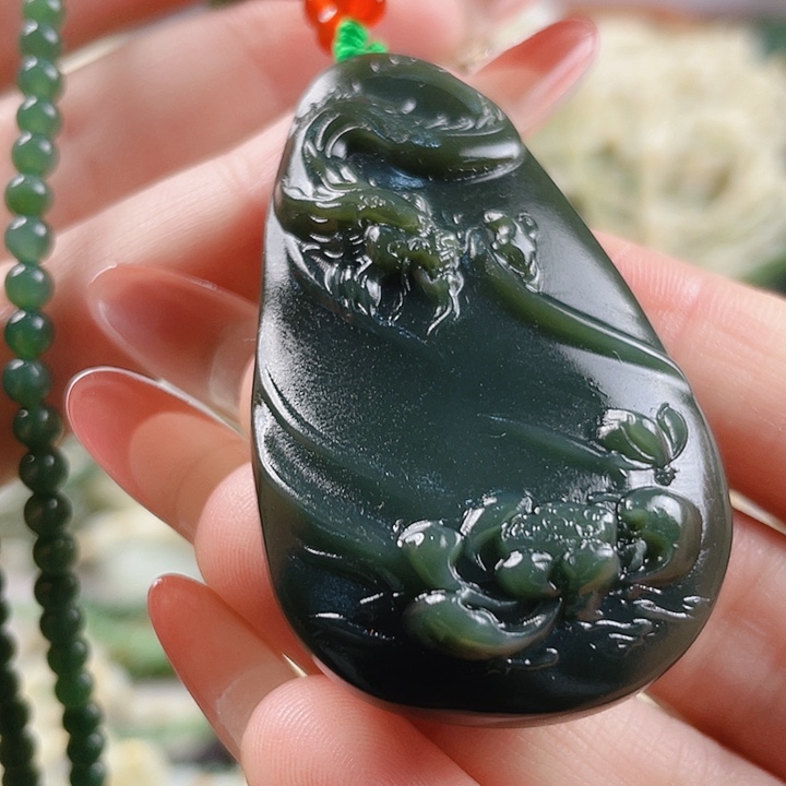 未镶嵌和田玉挂件