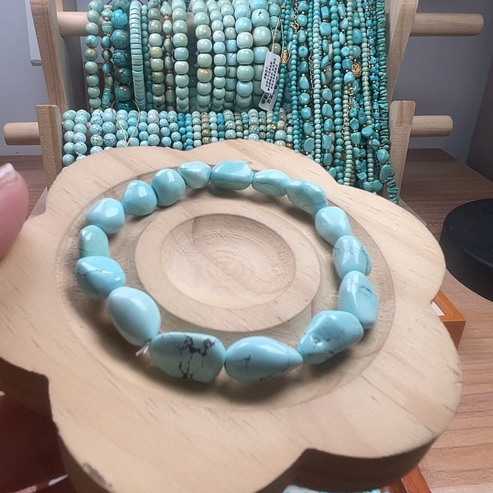 未镶嵌绿松石手链雲