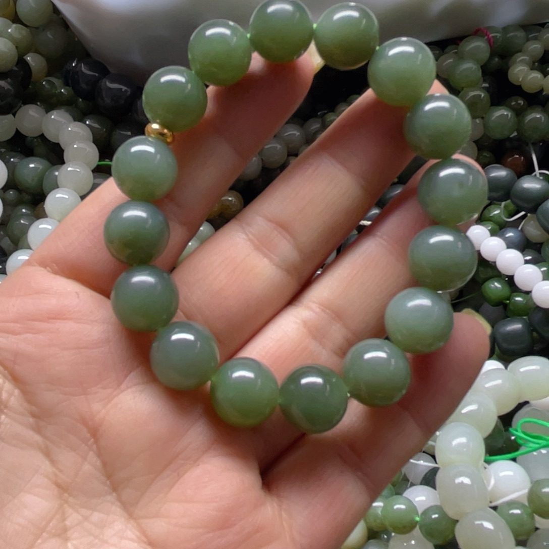 和田玉手链未镶嵌