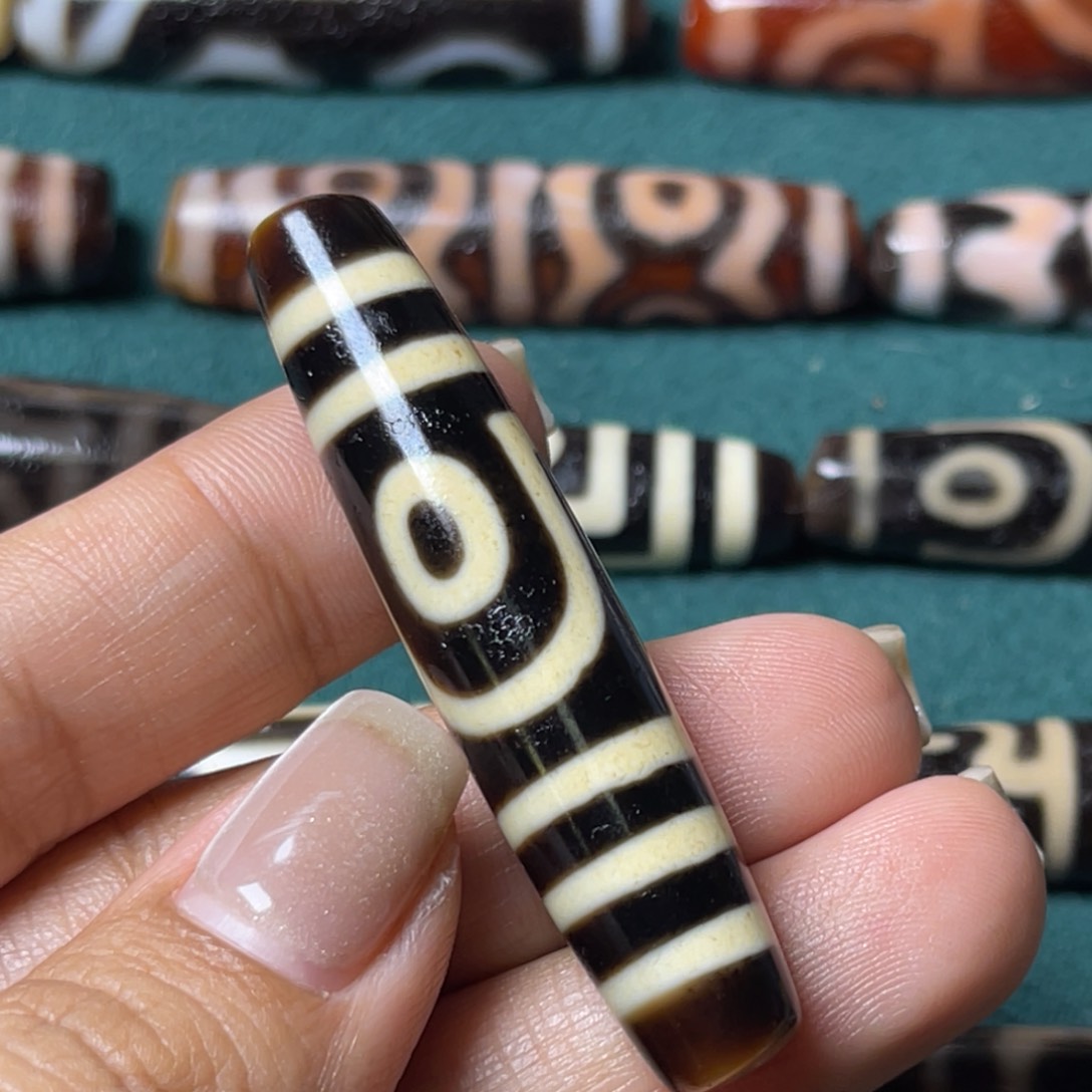 玛瑙/玉髓颈饰未镶嵌零**忆